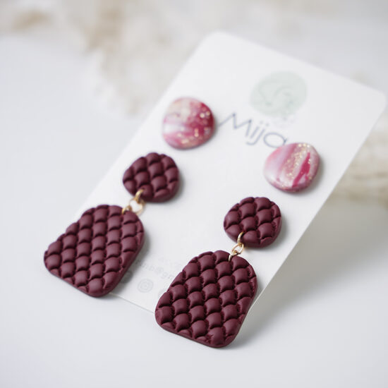 Auskaru komplektiņš plūmju krāsā