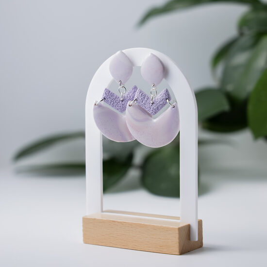 Gaiši, lavandas krāsas auskari